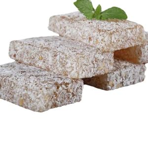 Bánh Mứt Gừng Kỷ Tử Vị Ngọt Nhẹ Cay Cay Của Gừng Giúp Ấm Họng Thích Hợp Cho Mọi Người