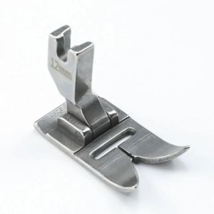 Chân vịt ZICZAC MŨI CHẺ ĐUÔI CÁ dùng cho máy ziczac công nghiệp đủ size