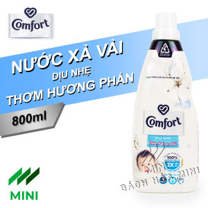 Nước xả vải Comfort dịu nhẹ thơm hương phấn lành tính cho quàn áo bé yêu (800ml / Chai)