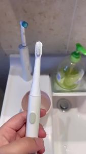 3 Pack Replacement Brush Heads for T100 Electric Toothbrush (1)