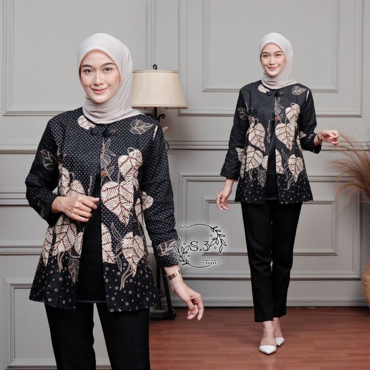 Batik blouse store