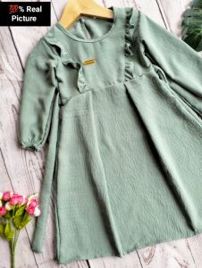 Gamis Anak Perempuan Crinkle Airflow Usia 1-9 Tahun// Baju Syari Terbaru Usia 1-9 Tahun