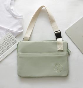 Túi Đeo Vai Máy Tính Chống Sốc Thêu Họa Tiết Mặt Cười Dễ Thương