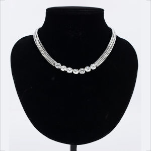 New shiny necklace diamond-encrusted long retro Korean pendant short neck necklace accessories