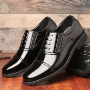 Mens leather shoes business casual mens leather shoes three joints soft sole black work shoes versatile trendy British style pointed leather shoes