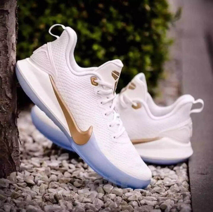 Nike mamba cheap focus golden phantom