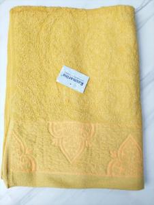 Handuk Mandi Besar Polos Warna Cerah Lis Embos Premium Serap Air