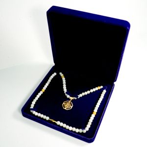 สร้อยคอหินมณีมงคล เสริมโชค บารมี สุขภาพเเข็งเเรง