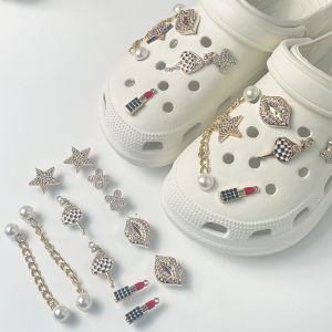12Pcs Crocs Jibbitz Charms Luxurious Diamond Studded Girl Lips Metal Shoe Buckle Detachable Shoe Chain Decoration for Crocs