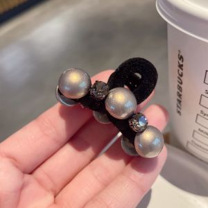 2026 Hot Sale [ Shipped from China ] Velvet princess hair clip with crystals and pearls small hair claw clip for bangs and fringe shark clip hairpin B3