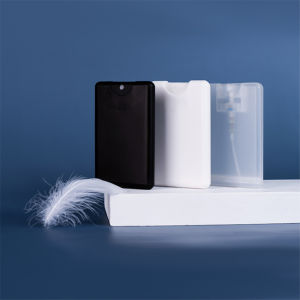 ขวดสเปรย์ทรงการ์ด 20ml คุณภาพดี พกพาสะดวก ใส่น้ำหอม เเอลกอฮอล์ Card spray bottle