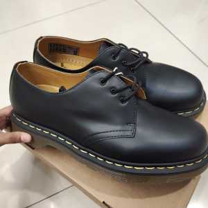 (Best Selling) Docmart Boots Dr martens 1461 black smooth low 3 hole Ultimate PK Quality Classic Smooth Leather