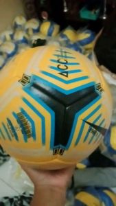 BOLA SEPAK SIZE 5 BAHAN PU KOBE KUALITAS IMPOR/BOLA SEPAK