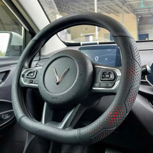 Bọc vô lăng Vinfast VF3 VF5 VFE34 VF6 VF7 VF8 VF9 chất liệu da Nappa 3D mềm mịn và thoáng khí