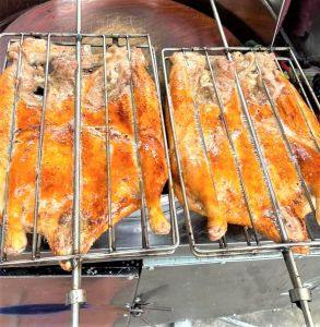 Vỉ nướng gà phanh vỉ nướng vịt vỉ nướng gà vịt inox không gỉ (không có bánh răng)