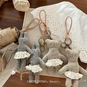 South Korea INS New white apron with a pastoral-style teddy bear charm   Sweet and cute bag charms healing dolls
