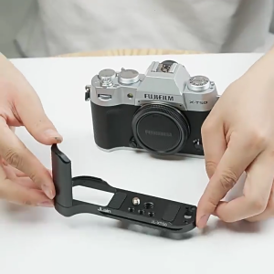 Handgrip Quick Release L Bracket Camera Tripod Mount Handle Grip Cold Shoe Rig Tripod Mount Support for X-T50 Camera