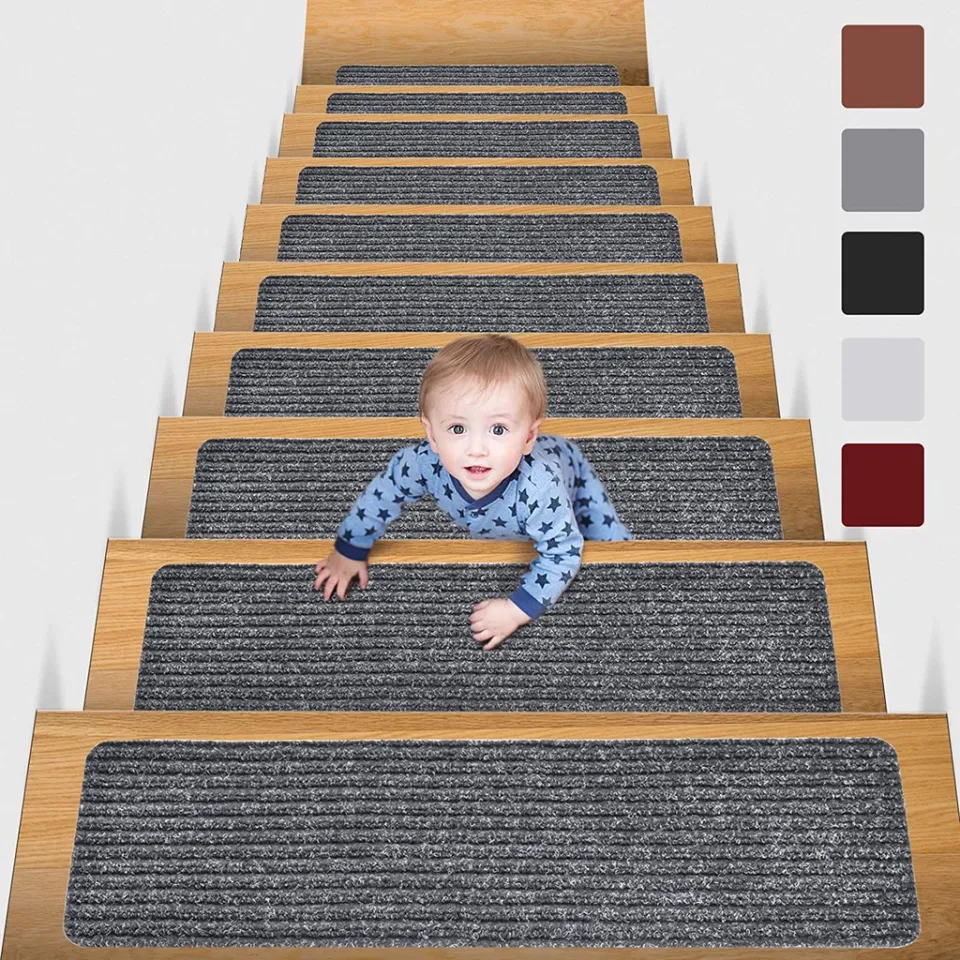 Non slip store carpet stair treads