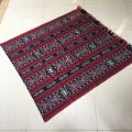 Kain Blanket Tenun troso Jepara warna merah marun cerah kain bahan dress gereja ntt kaim Blangket tenun ikat motif etnik dayak maumere baduy kain batik pekalongan jogja solo. 