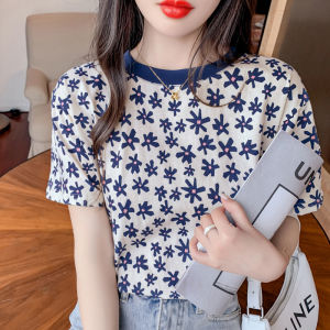 Zishop 1.แฟชั่นฮิต เสื้อลายดอกแฟชั่น งานดีสีสวย รุ่นนี้ฮิตมาก ผ้านิ่มสวมสบาย สีสันละมุน ไม่ว่าใส่แมทช์กับชุดไหนก็เริส สาวกเสื้อลายดอก ต้องมีติดบ้านไว้แล้วว