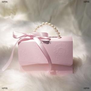 [COD] XIPIN กล่องขนมพิมพ์ตัวอักษรดอกไม้กล่องบรรจุภัณฑ์ขนาดเล็กกล่องกระดาษสำหรับเป็นชุดของขวัญถุงของขวัญขนาดเล็กงานแต่งงานโปรดปรานของตกแต่งงานปาร์ตี้