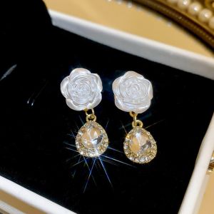 White Flower Earrings Top Water Drop Pendants Womens Dangle Earrings Elegant Acrylic Luxury Wedding Ear Jewelry
