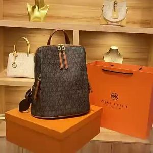 Soft leather letter printed fashionable and versatile travel backpack for womens backpack B0269