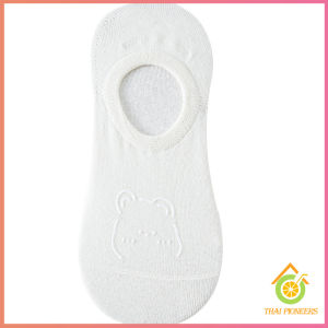 Thai Pioneers ถุงเท้าผู้หญิง สีลูกกวาด ถุงเท้าข้อสั้น ผ้านุ่มใส่สบายเพ้นท์น้องหมีน่ารัก womens socks