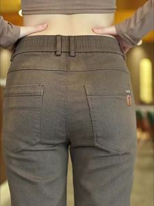 Beautiful middle-aged mens office pants thick fabric soft doesnt fade. Mens office pants