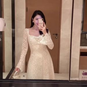 Elegant French Women Square Collar Prom Party Midi Dress New Spring 3D Floral Diamonds Flare Sleeve Hollow Out Lace Up Clothes