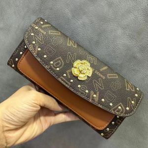 กระเป๋าสตางค์ กระเป๋าสตางค์ใบยาวของผู้หญิง