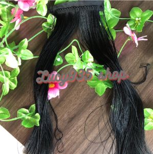 ด้ายประดับเวลาใส่หมวกอาข่า ทำเอง เส้นด้ายตกแต่งหมวกอาข่า  กว้าง 4.5 นิ้ว ยาวประมาณ 15 นิ้ว ไม่พันกัน ด้ายทนทานไม่ขาดง่ายๆ