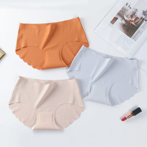 พร้อมส่ง กางเกงในผู้หญิง กางเกงชั้นในไร้ขอบ คุณภาพดี ใส่สบาย #0995