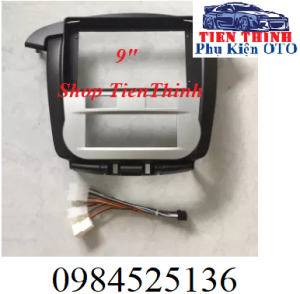 Mặt dưỡng TOYOTA INNOVA 13-15 điều hòa tự động 9inch kèm jack zin theo xe đồ chơi xe hơi phụ kiện ô tô.