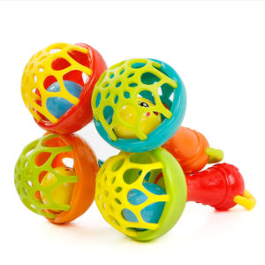 Gratis Ongkir - Bola Putar Rattle Teether Bahan Plastik Lembut Dengan Suara Kerincingan