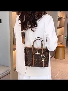 New Light Luxury Handbag Womens Bag Fashion Trend Womens One Shoulder Diagonal Straddle Bag