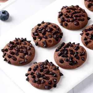 Chocolate bean cookies pop-battered cookies pastries children’s snacks individually packaged