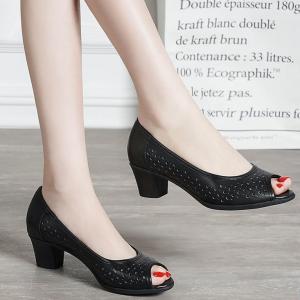 【In stock】Black mid-heel comfortable soft sole non-slip high-heeled sandals for women