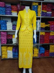 ชุดไทยคอจีนลายขอ ชุดผ้าฝ้ายแต่ง S สีเหลือง