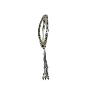 Artistics Hollow Oval Hairpin Swinging Tassels Accent Sturdy Metal Hair Clip Chinese Cultural Styles Hair Accessory