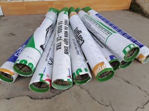 Ống trúm lươn trạch Phi ống 90. ( Dài 70cm - 2 hôm tre )
