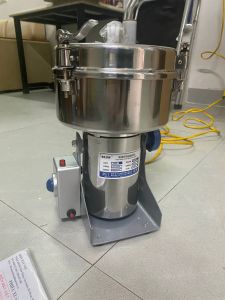 Máy xay lá ổi xay thân cây cành cây siêu mịn 2500gr mô tơ 4500w - Tặng kèm 2 bộ dao sơ cua
