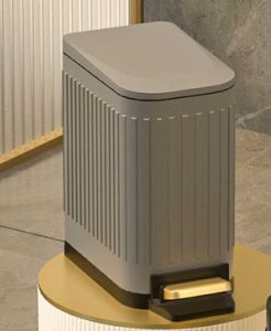 ถังขยะสเตนเลส ทรงสี่เหลี่ยมผืนผ้า 6 ลิตร (MH_161) ถังขยะแบบเหยียบกันน้ำและกันกลิ่น