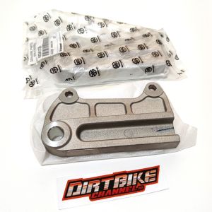 HOLDER Breket Kaliper Rem Belakang KLX DTRACKER 150 New Disc Brake Cakram 220mm ORIGINAL KAWASAKI
