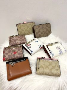 New Arrival Dompet wanita CO Branded (dompet lipat)