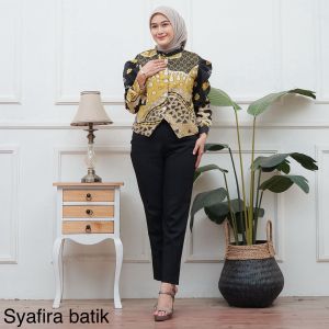 atasan crop batik wanita