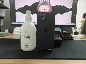 . Original Hally whitening body lotion 250ml.