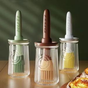 VGLPOP 3 In 1 BBQ Oil Brush Silicone Heat Resistant Sauce Applying Brush Durable Baking Tool Oil Dispenser Bottle with Brush Oil Bottle