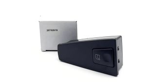 sali OE: 20752919 21543901 20752913 20953593 20455318 21354613 20568858 21277630 Window Power Switch For Volvo FH12 FM12 FM FH VNL 9H4B3