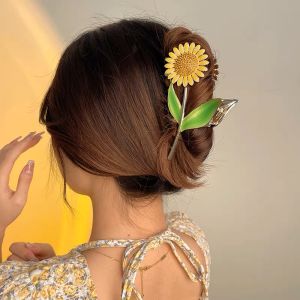 Womens Large Sunflower Lily Flower Hair Clip Daily Metal Shark Hair Claw Womens Fashion Headwear